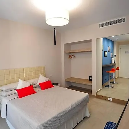 Bed & Breakfast Delco 4*