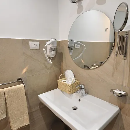 Alojamento de Acomodação e Pequeno-almoço Delco Nápoles