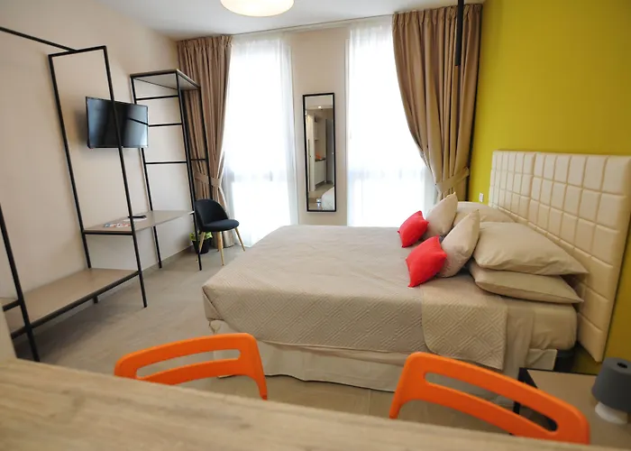 Delco Nocleg ze śniadaniem