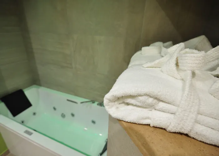 Nocleg ze śniadaniem Delco